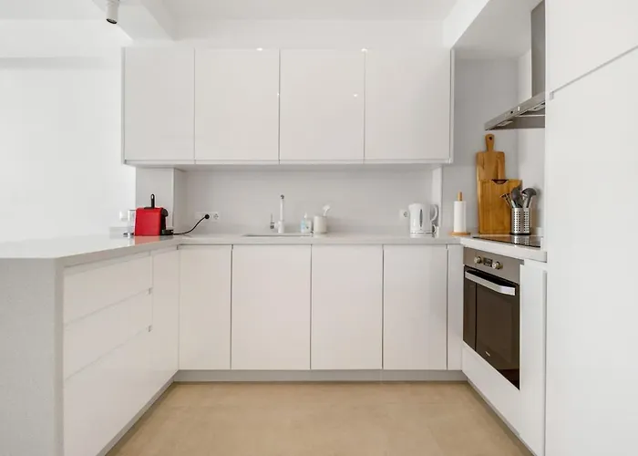 Apartament Stylish 2br Flat In 1 Min To Torrecilla *