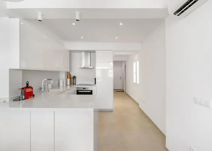 Stylish 2br Flat In 1 Min To Torrecilla Nerja