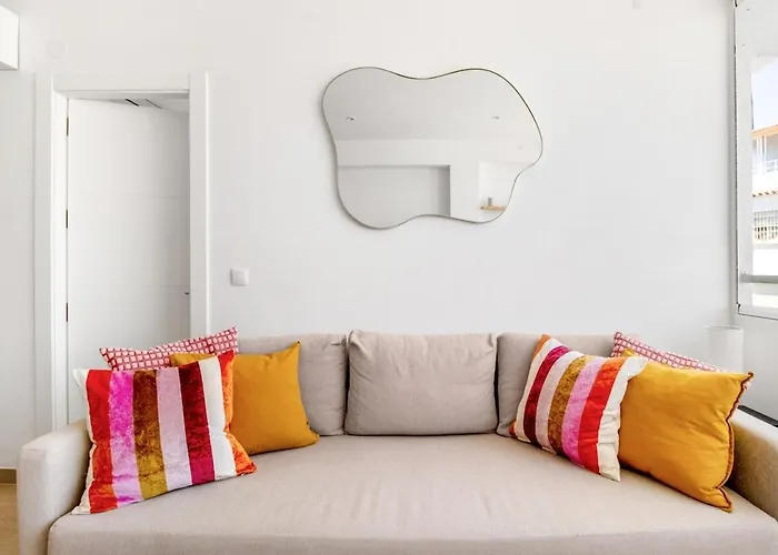 Stylish 2br Flat In 1 Min To Torrecilla * Nerja
